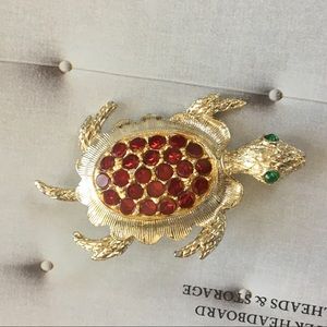 Vintage Turtle Crystal Gold Tone Brooch Pin